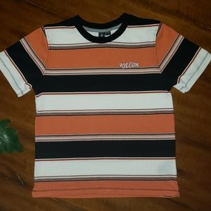 🌺VOLCOM Doing Fine Womens Tee